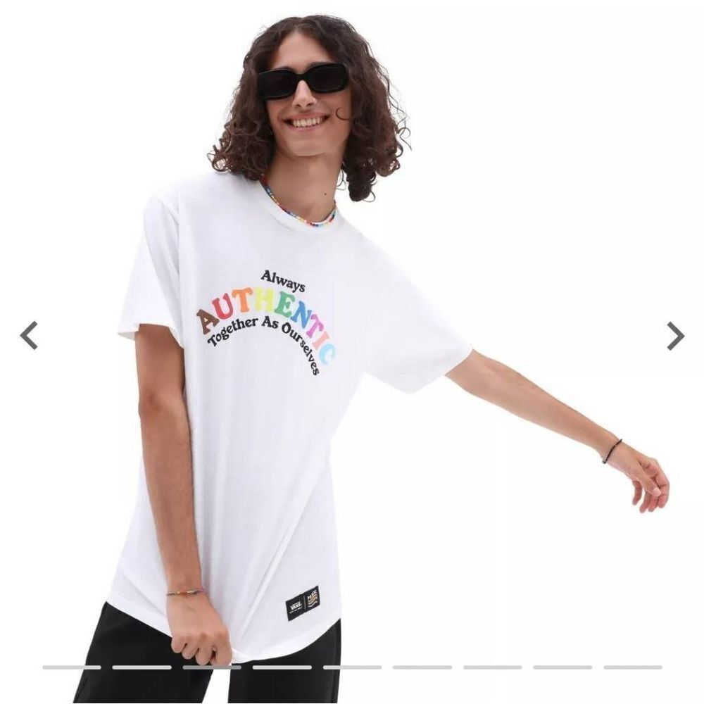VANS 2023 Pride T-Shirt SZ S